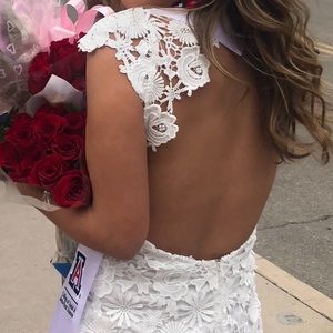 Lulus White backless dress